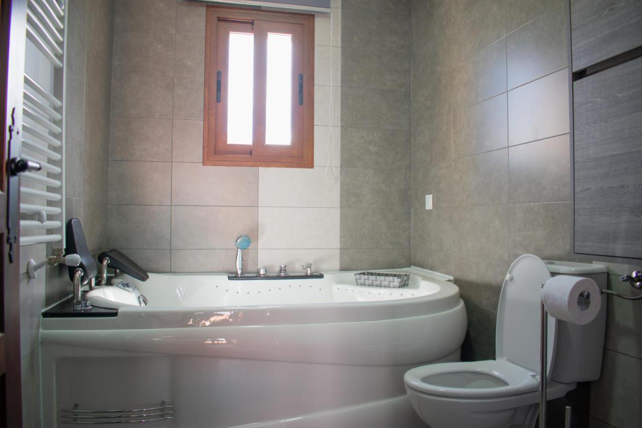 Apartamentos Cerezo Ла-Кодосера Экстерьер фото