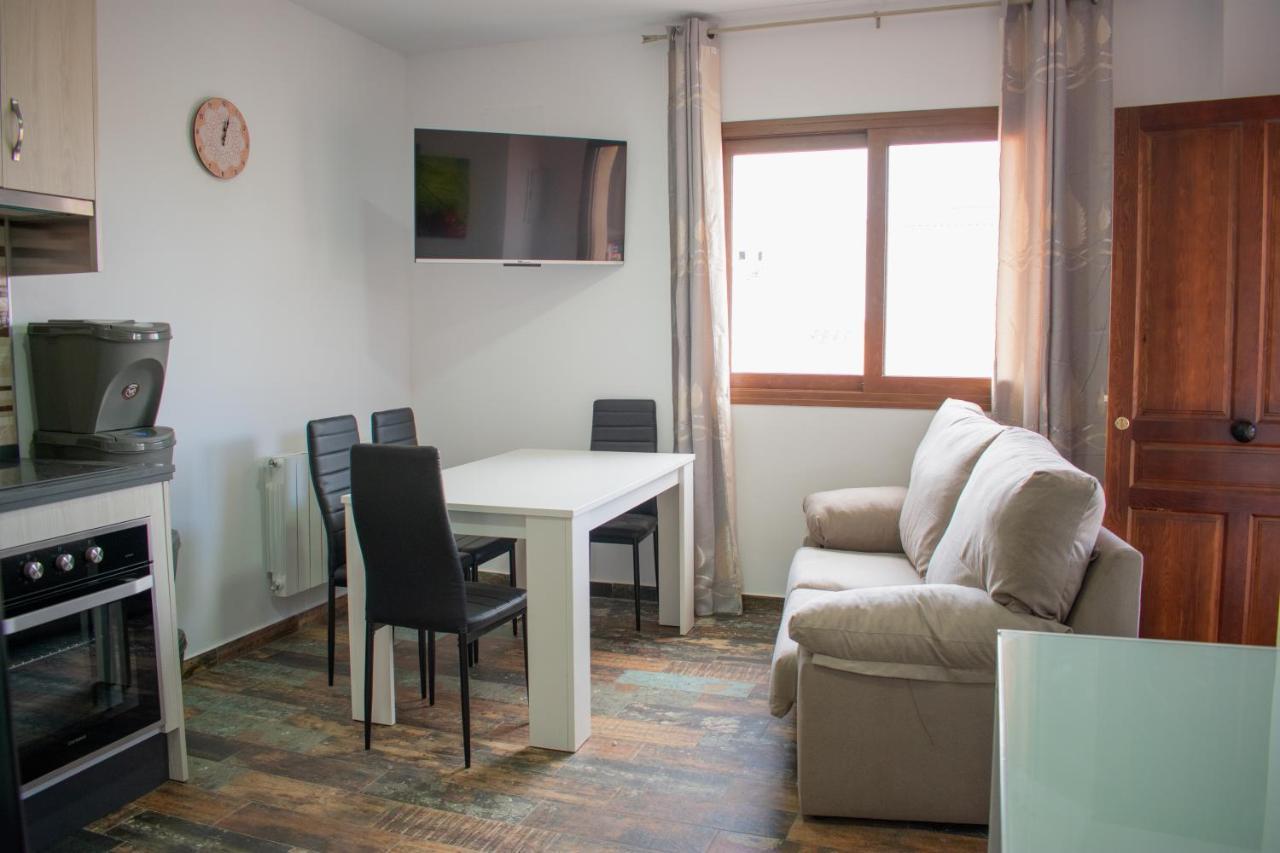 Apartamentos Cerezo Ла-Кодосера Экстерьер фото