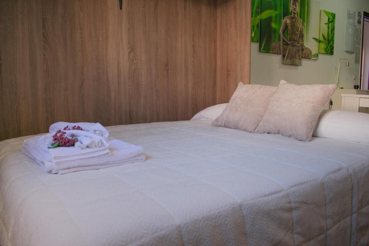 Apartamentos Cerezo Ла-Кодосера Экстерьер фото